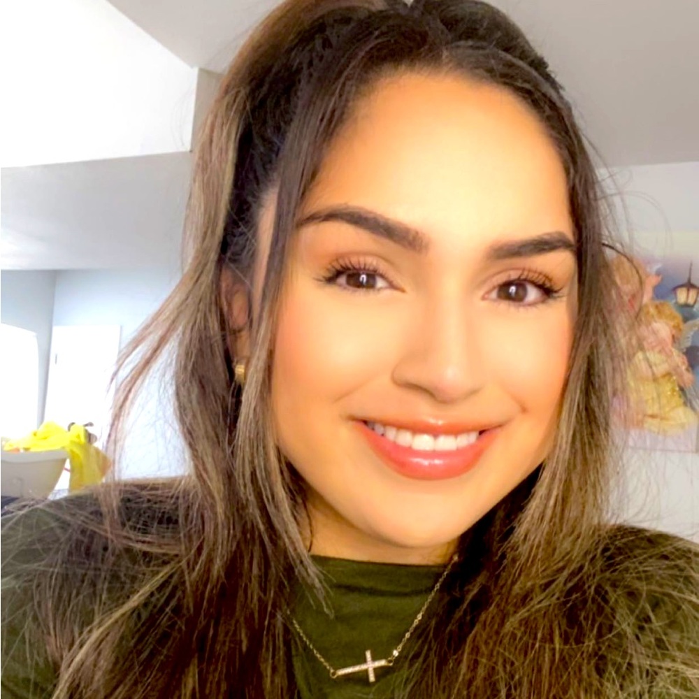 Meet your Posher, Sofia